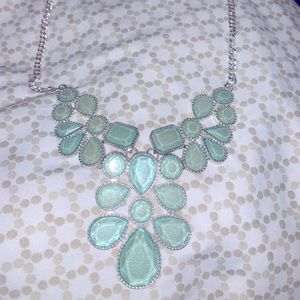 Sea foam/silver colored statement necklace